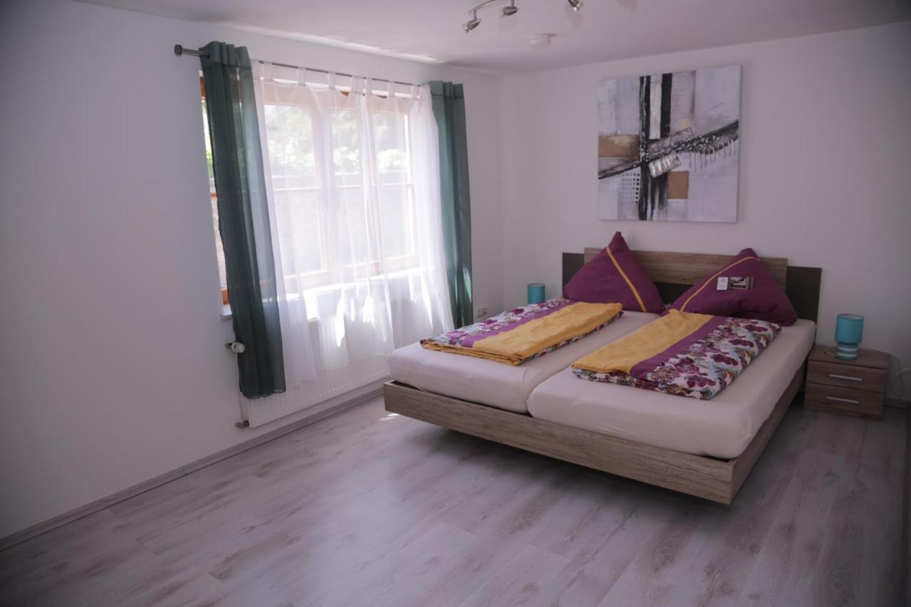 Haus Aissa Appartement Kandern Buitenkant foto