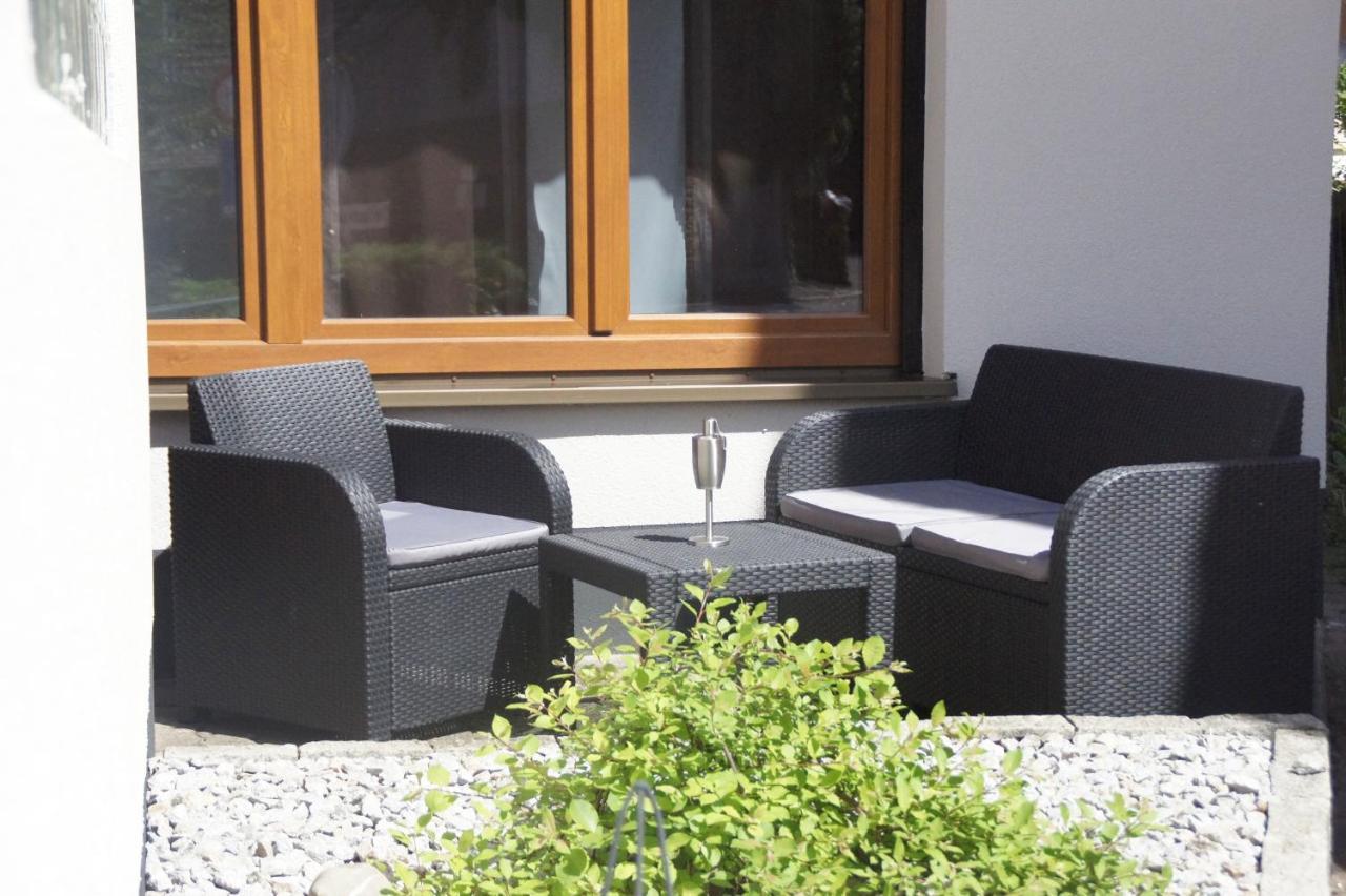 Haus Aissa Appartement Kandern Buitenkant foto